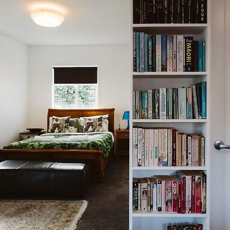 Surf Fitzroy Pet Friendly Villa New Plymouth Dış mekan fotoğraf